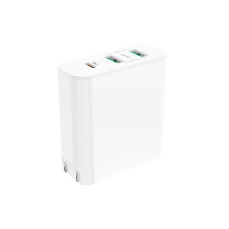 HOCO C74 Speedmaster 63Вт, 2xUSB, 1xType-C, белый